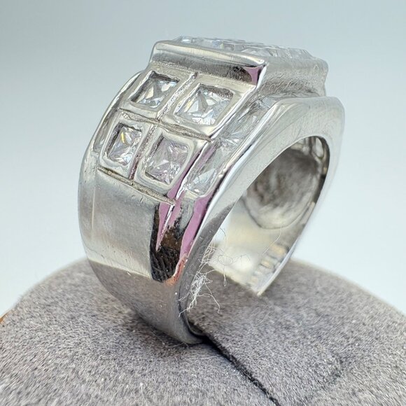 VTG Sterling Silver 925 Cubic Zirconia Tapered Band Statement Ring Size 8.75 - Picture 4 of 11